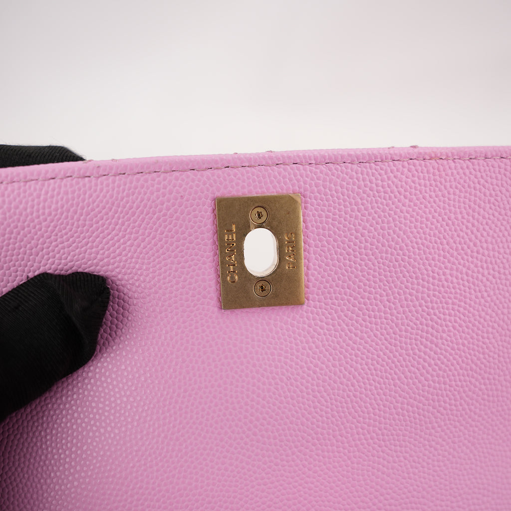 Chanel Coco Handle Small Borsa a Mano in Pelle Caviar Rosa Matelassé con Catena