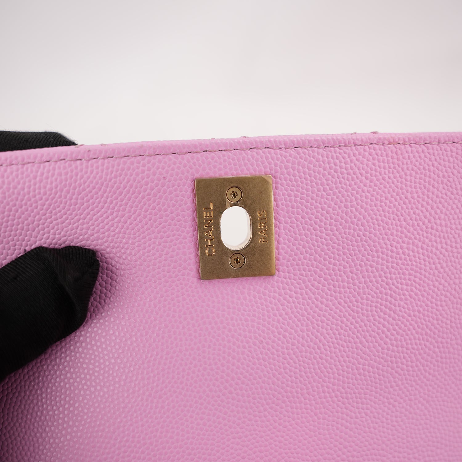 Chanel Coco Handle Small Borsa a Mano in Pelle Caviar Rosa Matelassé con Catena