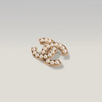 Chanel Spilla Vintage CC del 2015 in Metallo Dorato con Perle Bianche