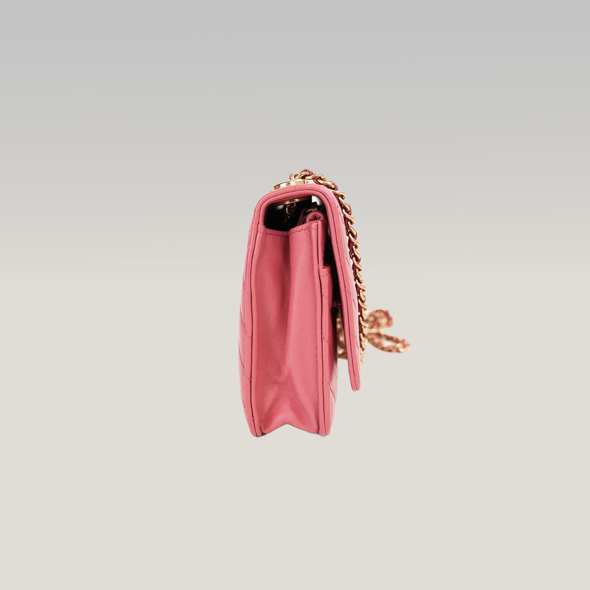 Chanel Trendy CC Wallet on Chain Rosa Chevron in Pelle di Agnello con Hardware Dorato