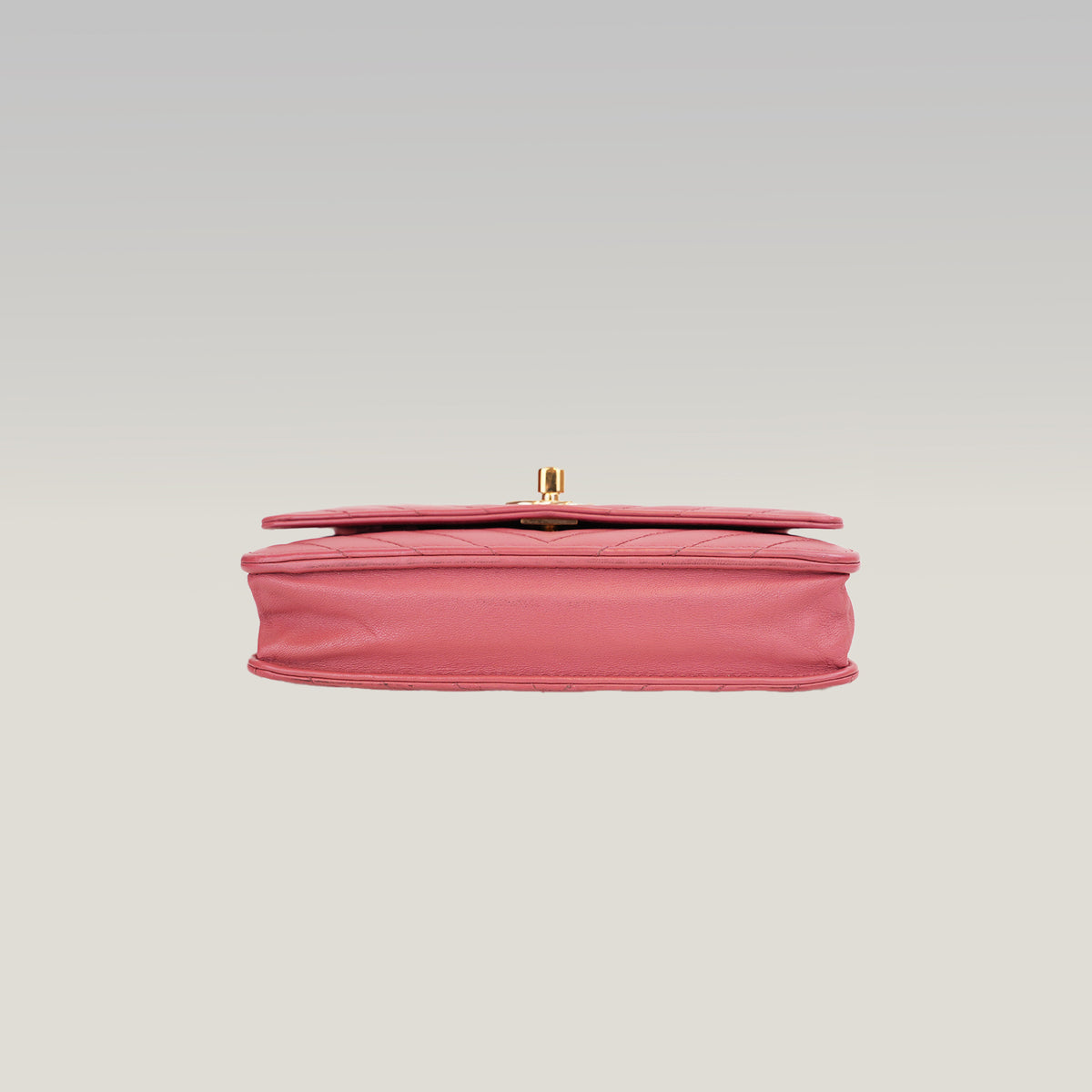 Chanel Trendy CC Wallet on Chain Rosa Chevron in Pelle di Agnello con Hardware Dorato