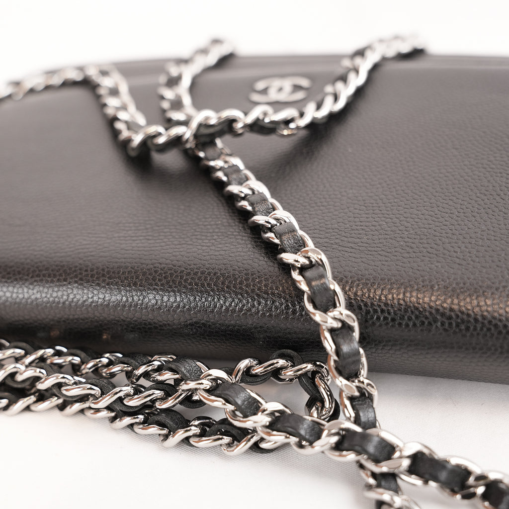 Chanel Sevruga Wallet on Chain WOC in Pelle Nera con Logo CC Argentato – 2016