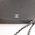 Chanel Sevruga Wallet on Chain WOC in Pelle Nera con Logo CC Argentato – 2016