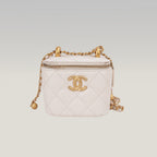Chanel Mini Vanity Borsa a Spalla in Pelle di Agnello Bianca Matelassé con Catena