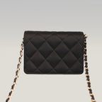 Chanel Mini WOC Borsa a Tracolla Nera in Pelle di Agnello Matelassé con Logo CC Dorato