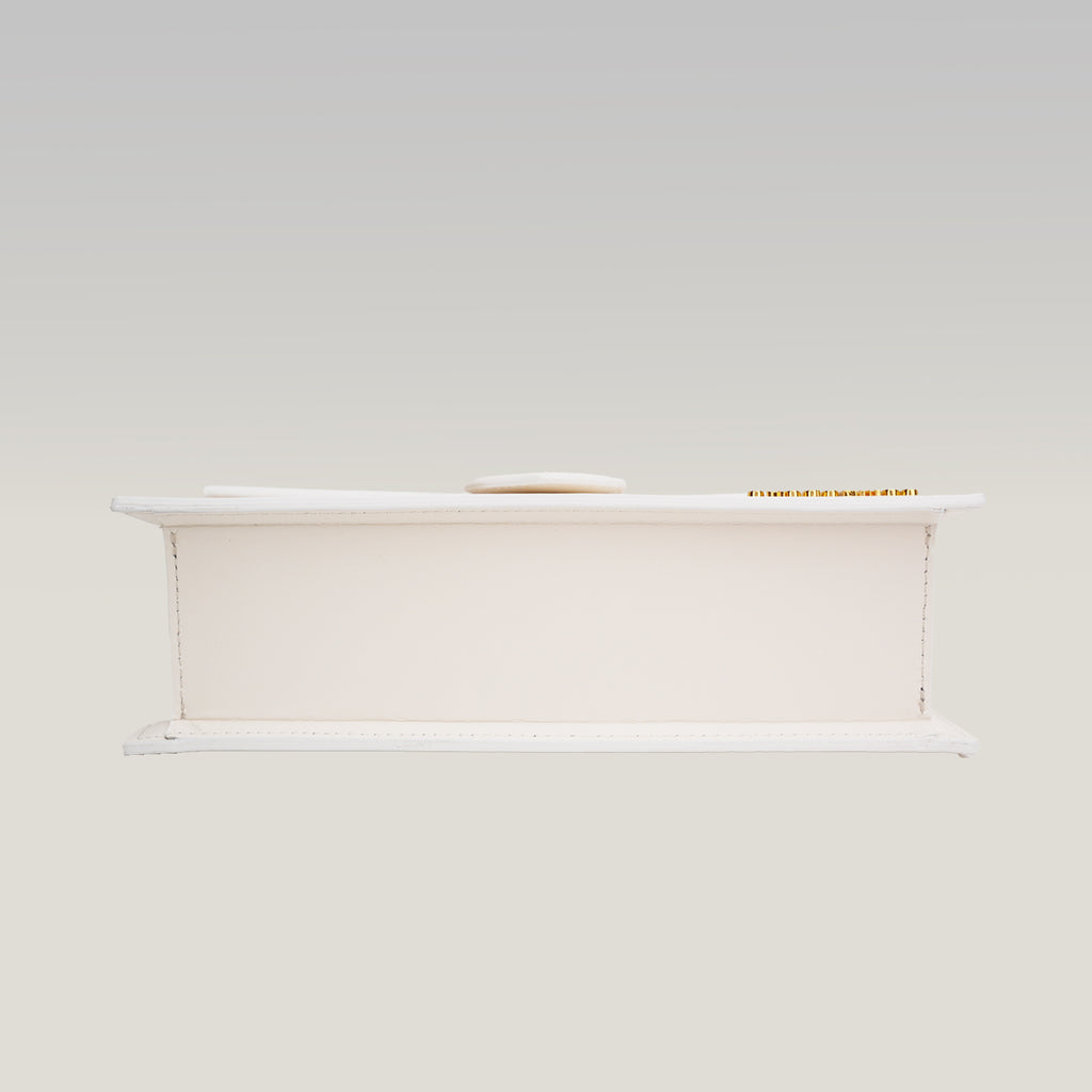 Jacquemus Le Grand Bambino borsa bianca in pelle liscia con logo dorato