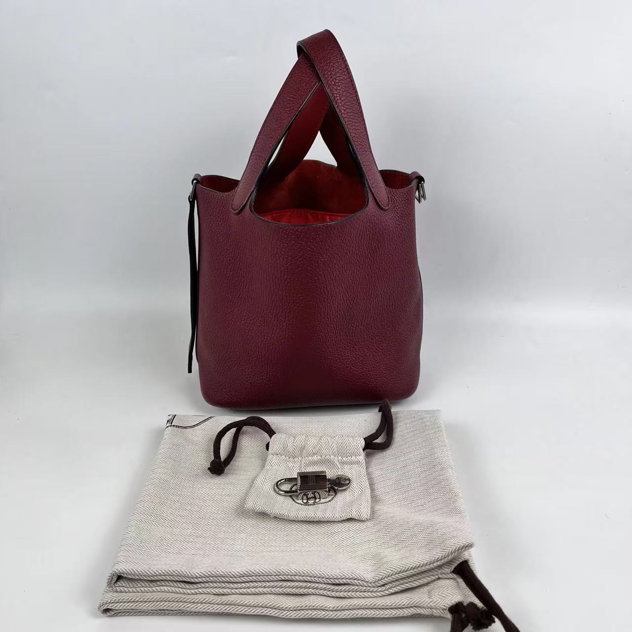 Hermès Picotin Lock 18 Tote Bag rossa
