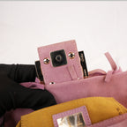 Fendi Baguette Rosa in Suede con Frange e Hardware Dorato