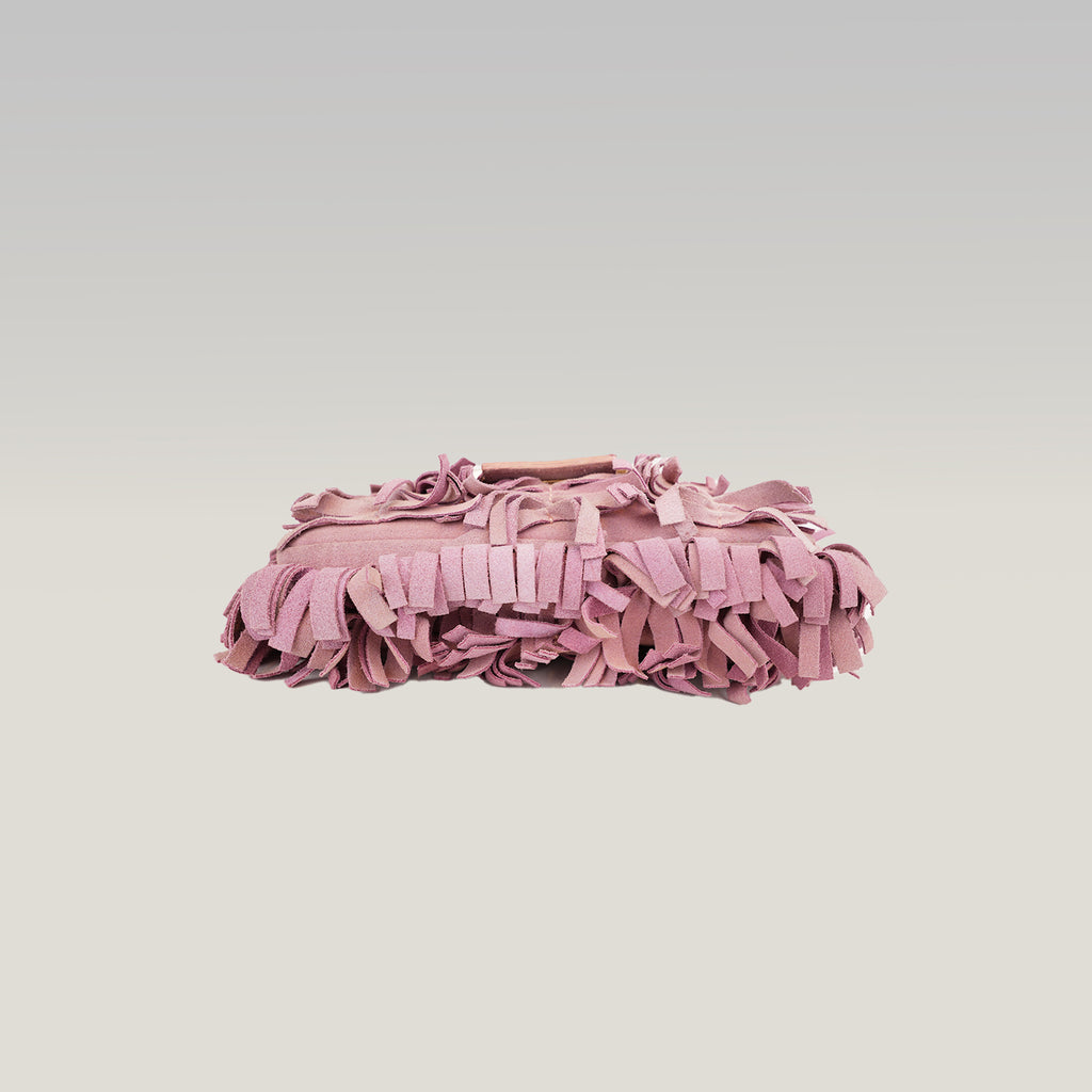 Fendi Baguette Rosa in Suede con Frange e Hardware Dorato