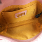 Fendi Baguette Rosa in Suede con Frange e Hardware Dorato
