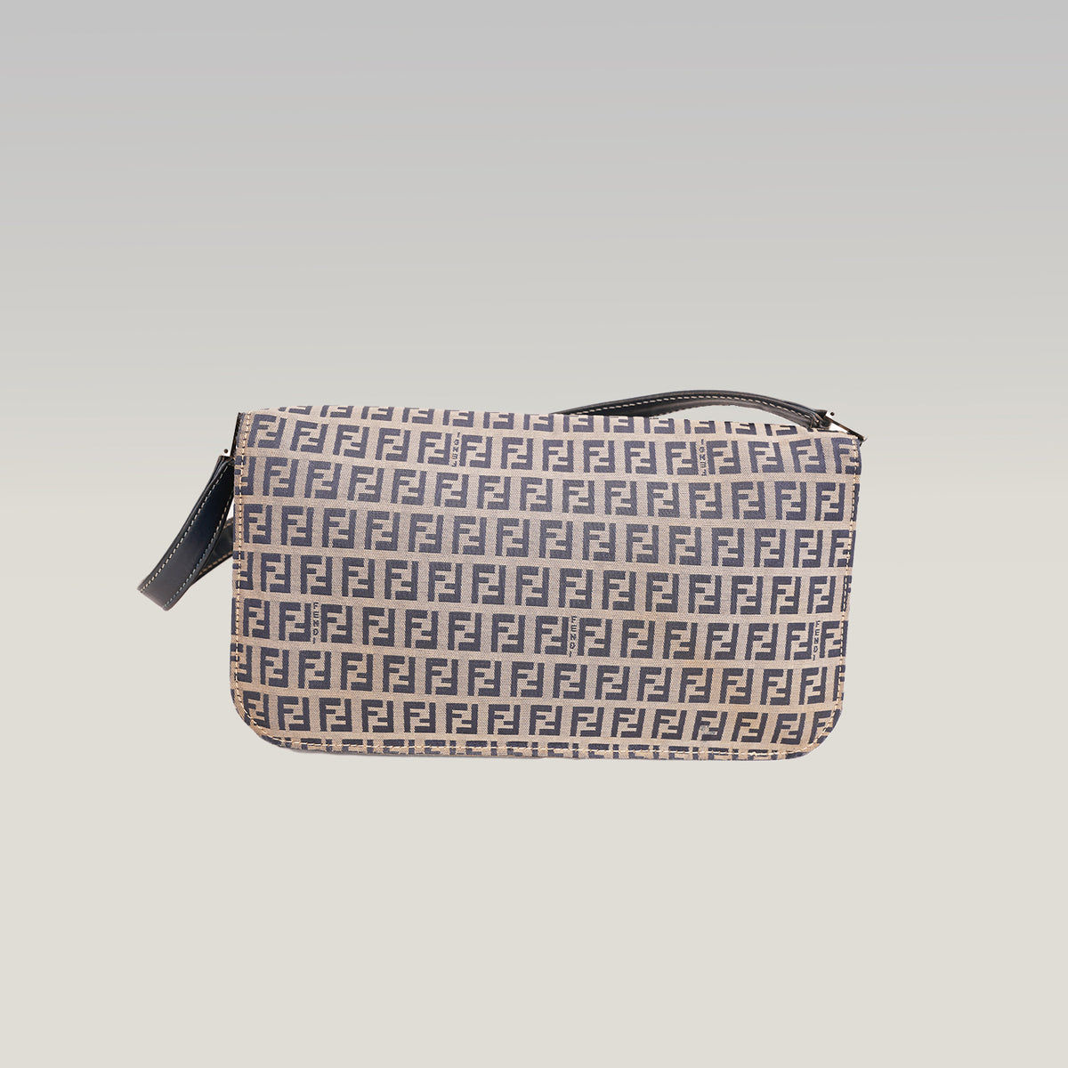 Fendi Mamma Baguette Borsa a Spalla Vintage in Tela Zucca FF Blu e Beige con Logo Argentato