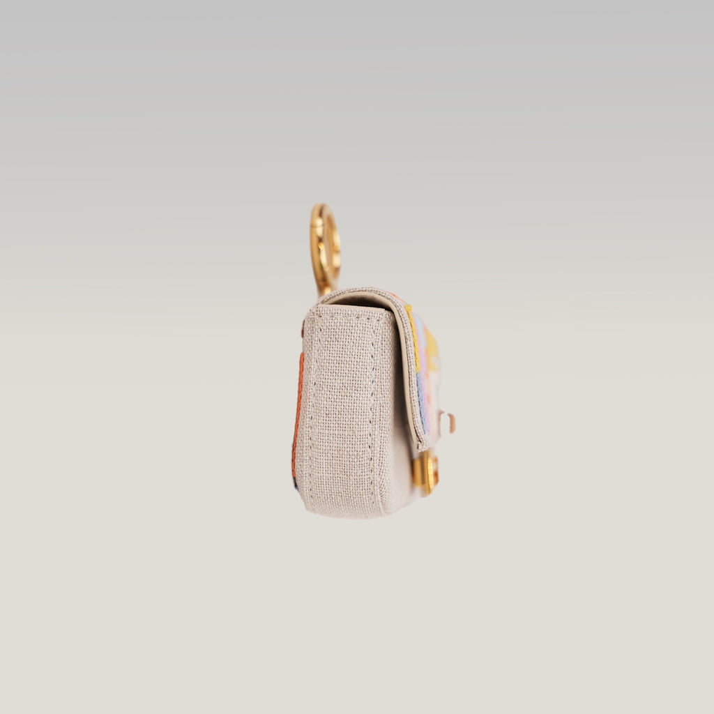Fendi Nano Baguette Charm Grezzo Multicolor in Tela Ricamata FF con Catena