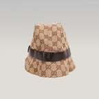 Gucci Cappello Bucket GG Beige in Tela Monogram con Fascia in Pelle Marrone