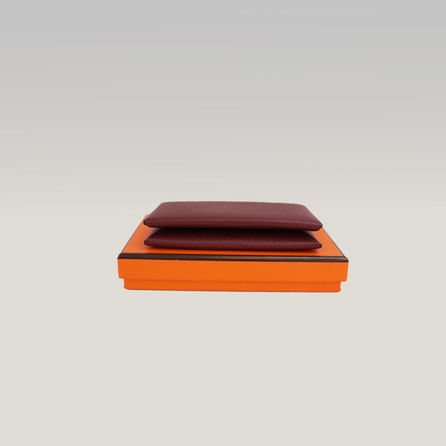 Hermès Portacarte in Pelle Bordeaux Stamp K con Scatola