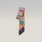 Hermès Twilly Jumping in Seta Rosa con Motivo Equestre Multicolore