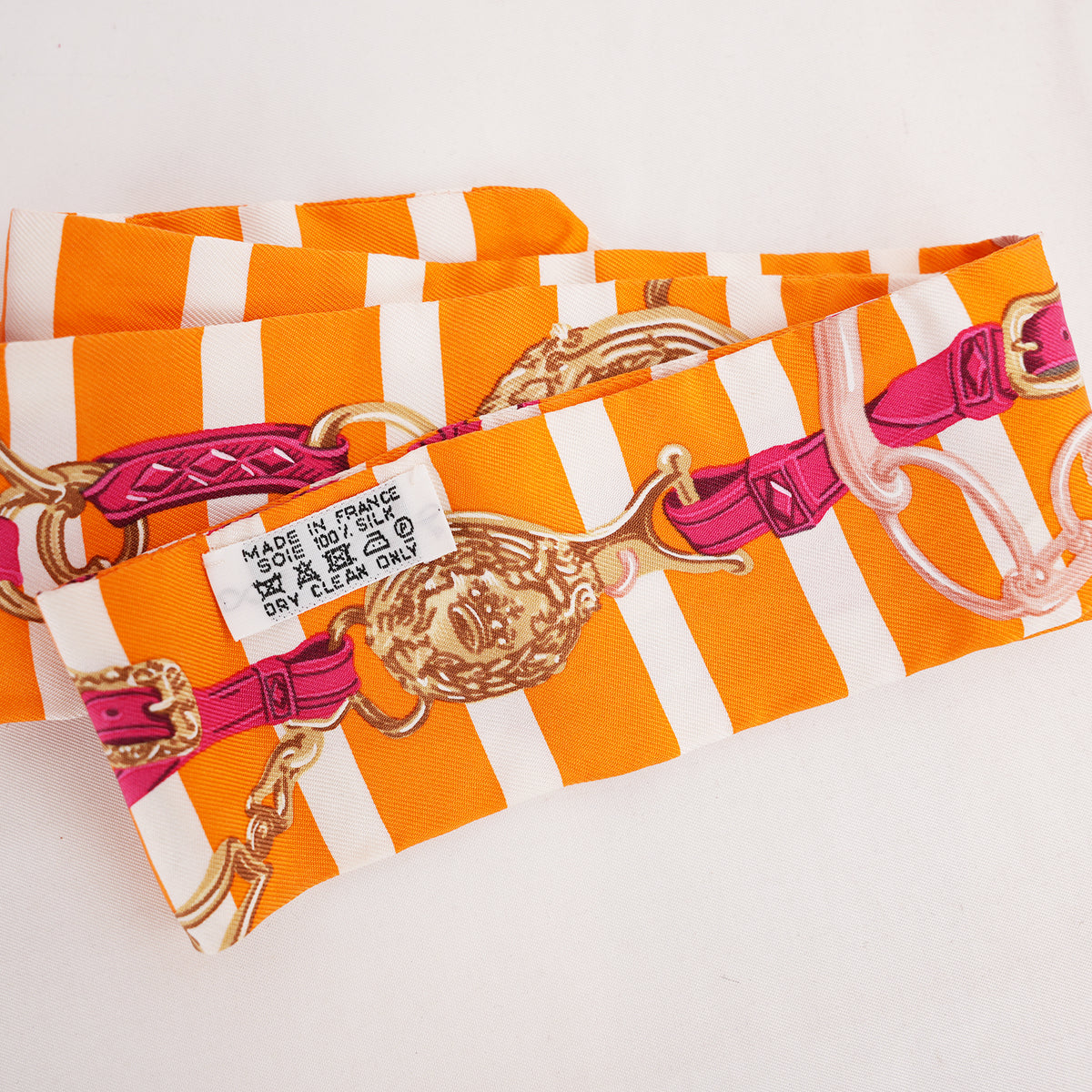 Hermès Twilly Jumping in Seta Arancione, Rosa e Bianco