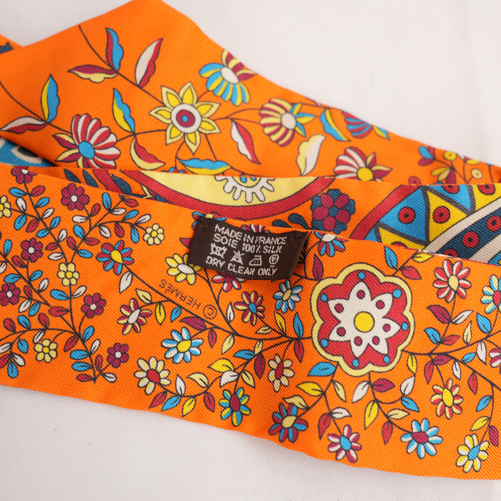 Hermès Twilly L’Arbre de Vie in Seta Multicolore Arancione