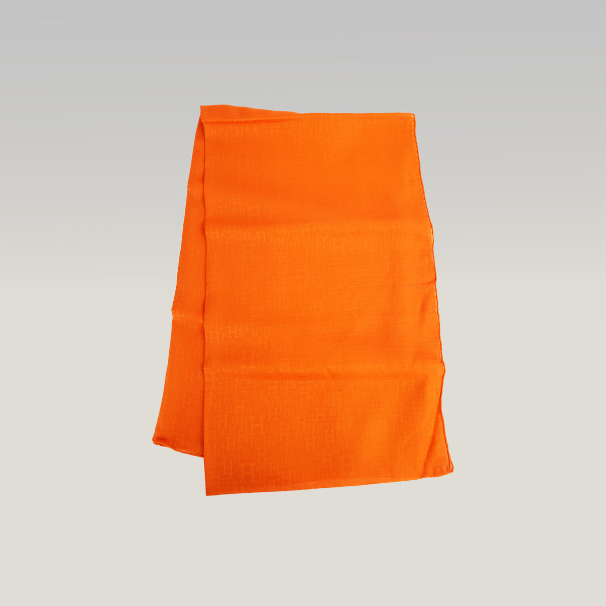 Hermès Sciarpa Vintage in Seta di Gelso Arancione con Motivo Monogram H 200x60 cm