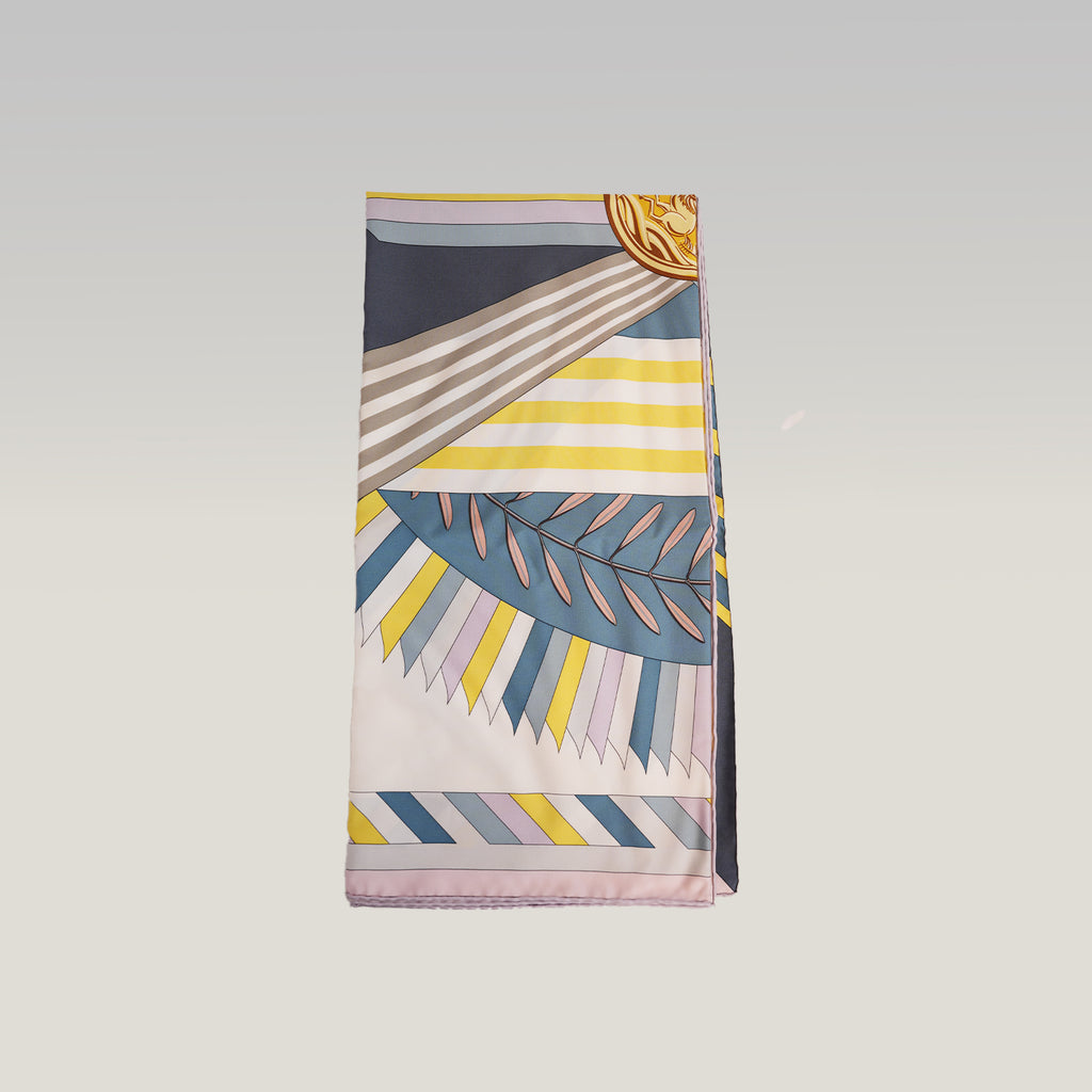 Hermès Carré 90 Foulard in Seta Stampata Multicolore Rosa 90x90 cm