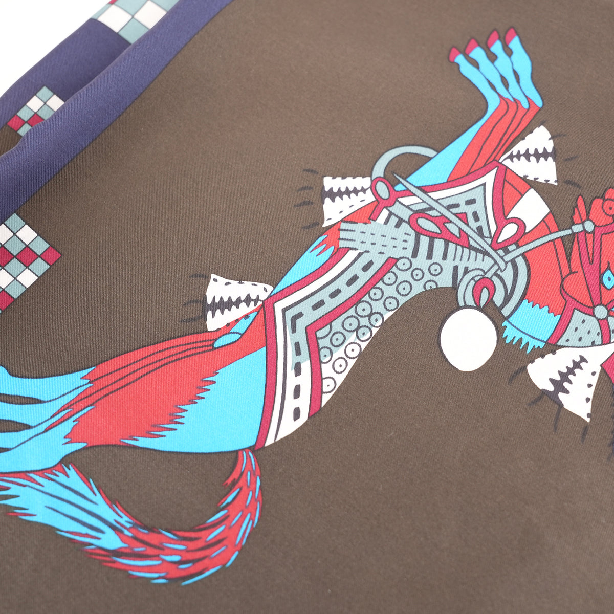Hermès Foulard Vintage Grande Carré in Seta Marrone con Stampa Equestre Multicolore