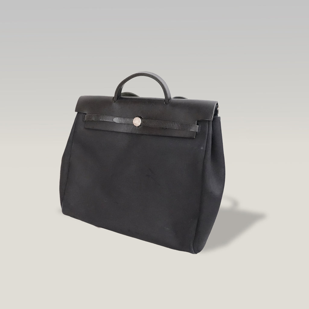 Hermès Herbag 39 Noir in Tela e Pelle con Hardware Palladium