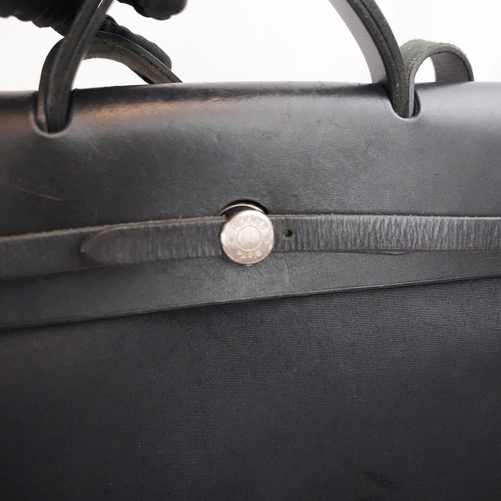 Hermès Herbag 39 Noir in Tela e Pelle con Hardware Palladium
