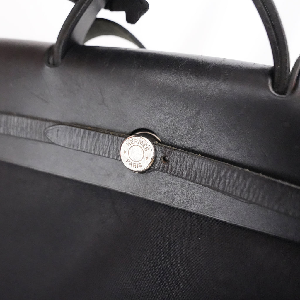 Hermès Herbag 39 Noir in Tela e Pelle con Hardware Palladium