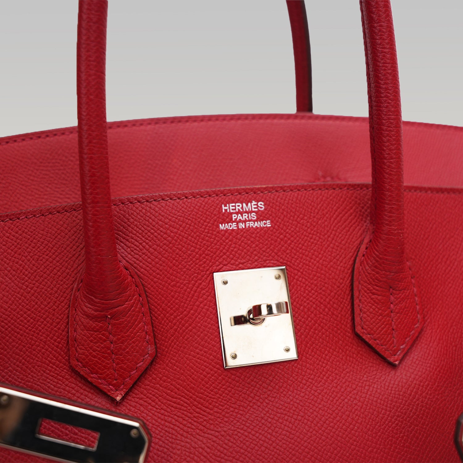 Hermès Birkin 35 in Pelle Rossa con Ferramenta in Metallo Argentato