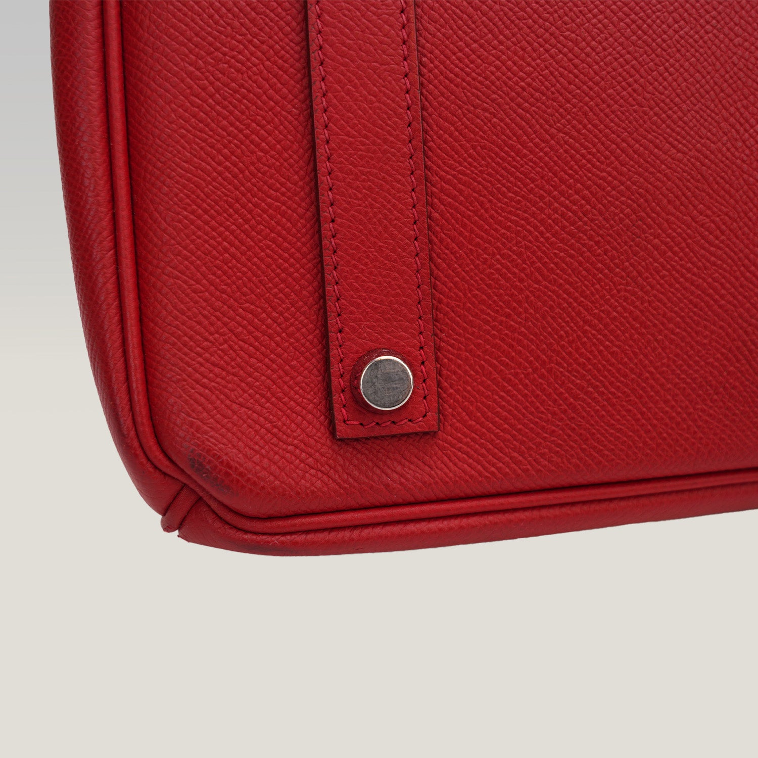 Hermès Birkin 35 in Pelle Rossa con Ferramenta in Metallo Argentato