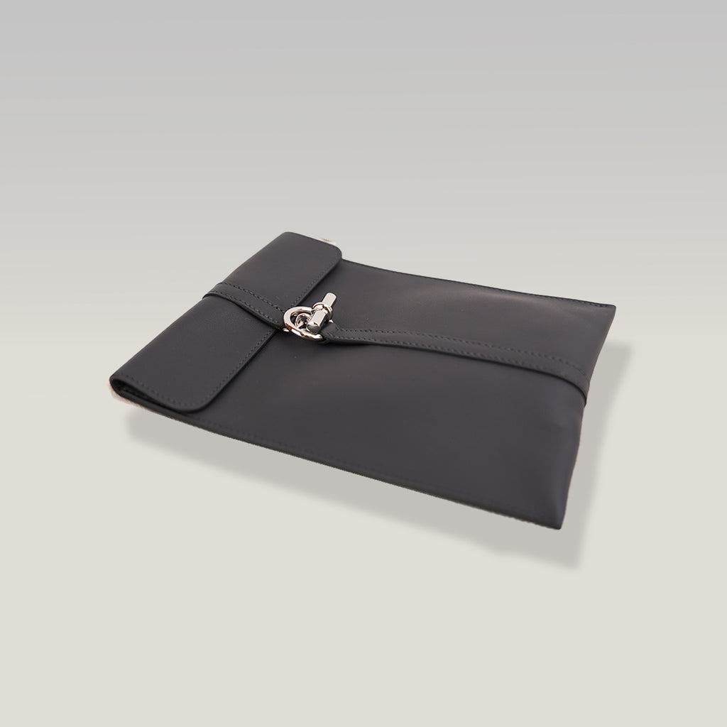 Hermès Glenan To Go Pochette in Pelle Nera con Hardware Palladiato – Timbro K