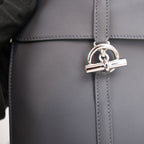 Hermès Glenan To Go Pochette in Pelle Nera con Hardware Palladiato – Timbro K