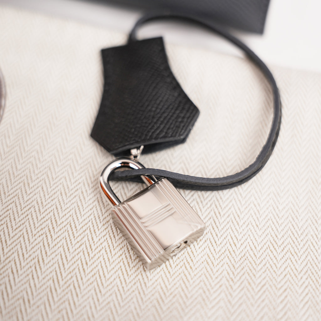 Hermès Kelly 25 Sellier in Pelle Epsom Grigio Fumo e Blu con Hardware Palladiato