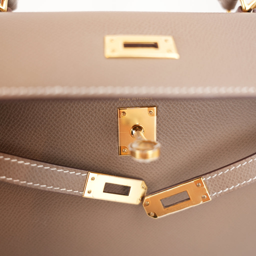 Hermès Kelly 25 Sellier in Pelle Epsom Étoupe con Hardware Dorato