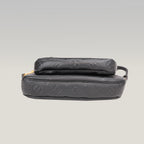 Louis Vuitton Multi Pochette Accessoires Nera in Pelle Monogram Empreinte con Catena Oro