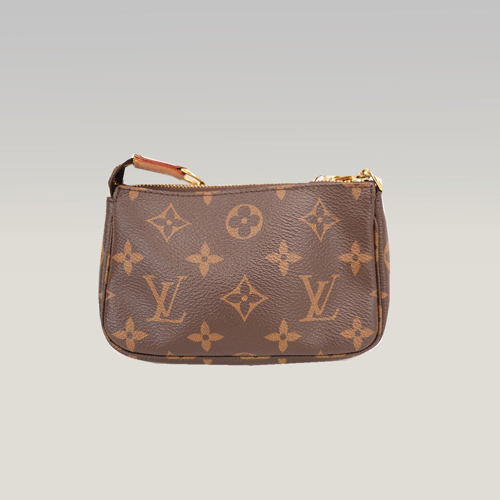 Louis Vuitton Mini Pochette Accessoires Monogram in Tela Rivestita con Catena Dorata