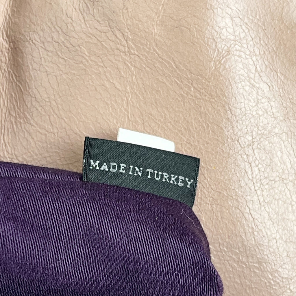 Miu Miu Coffer 40 Borsa a Tracolla in Pelle Matelassé Rosa Cipria con Metallo Dorato