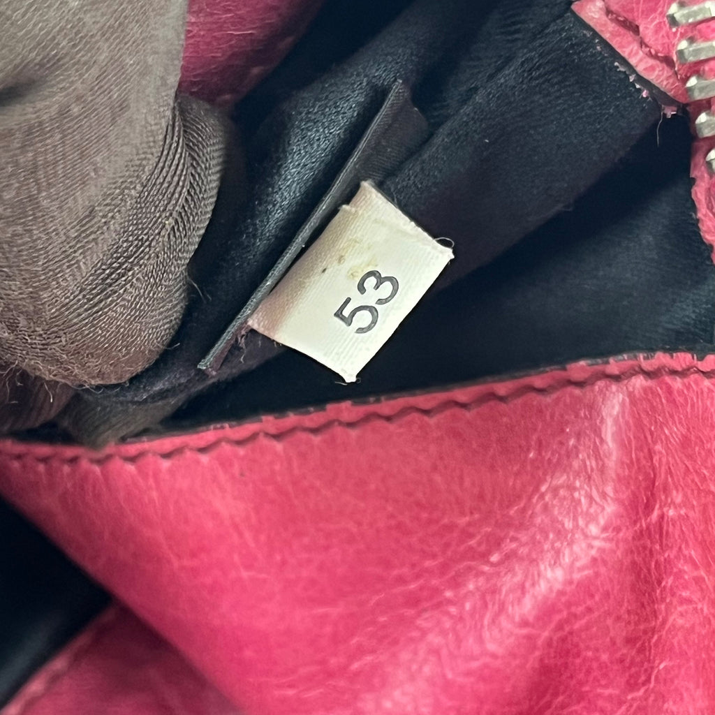 Borsa a Spalla Miu Miu Rosa in Pelle con Fiocchi e Tracolla – 24 cm