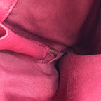 Miu Miu Pochette 24 in Pelle Matelassé Rosa con Logo Dorato