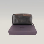 Prada Portafoglio Zip Around in Pelle Nera con Logo Triangolare