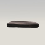 Prada Portafoglio Zip Around in Pelle Nera con Logo Triangolare