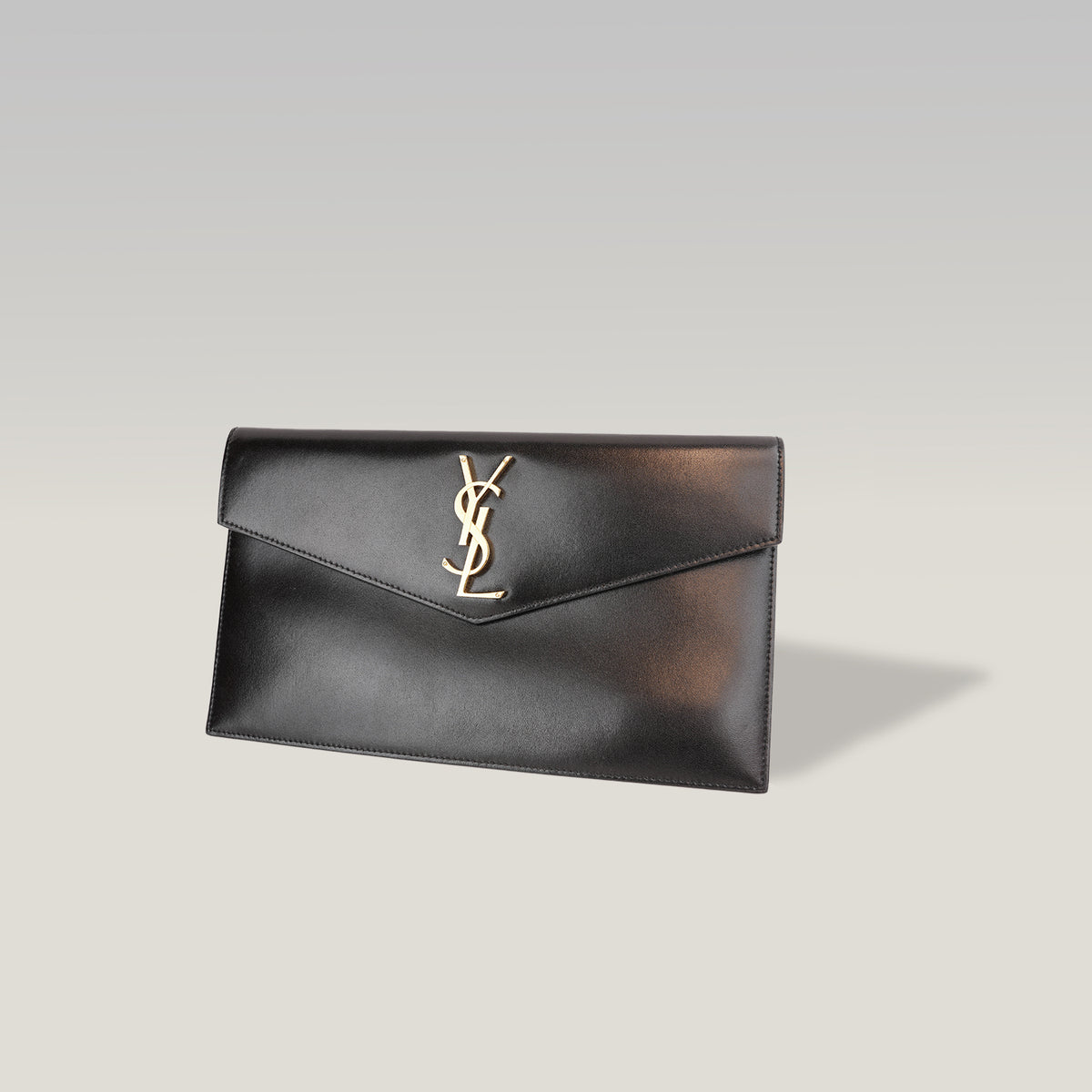 Saint Laurent Uptown Pouch Nera in Pelle con Logo YSL Dorato