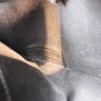 Saint Laurent Uptown Pouch Nera in Pelle con Logo YSL Dorato