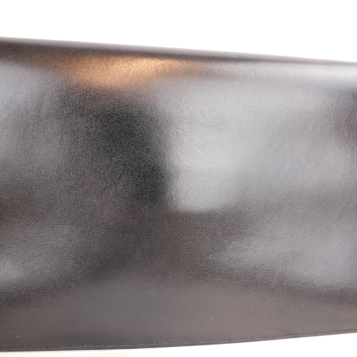 Saint Laurent Uptown Pouch Nera in Pelle con Logo YSL Dorato