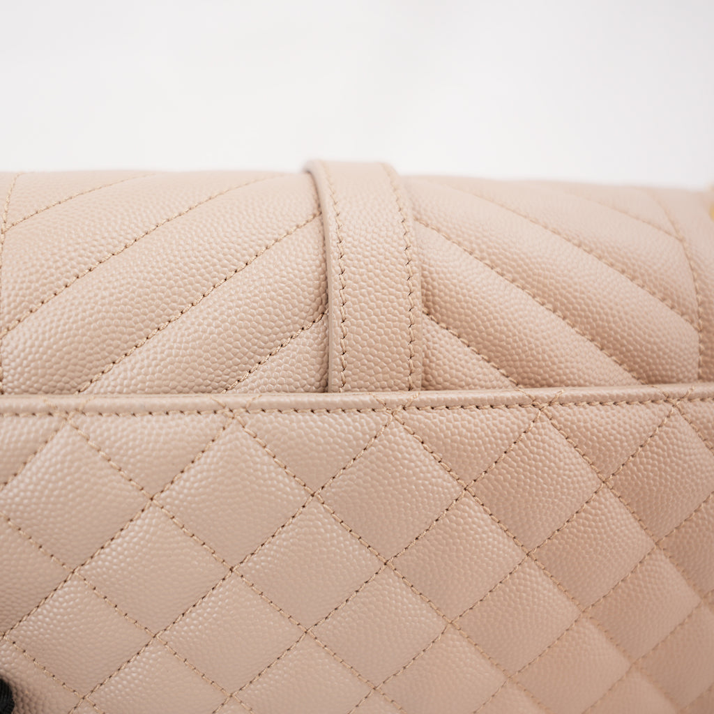 Saint Laurent Envelope Medium Chain Borsa Beige Quilted Leather with Cassandre Logo