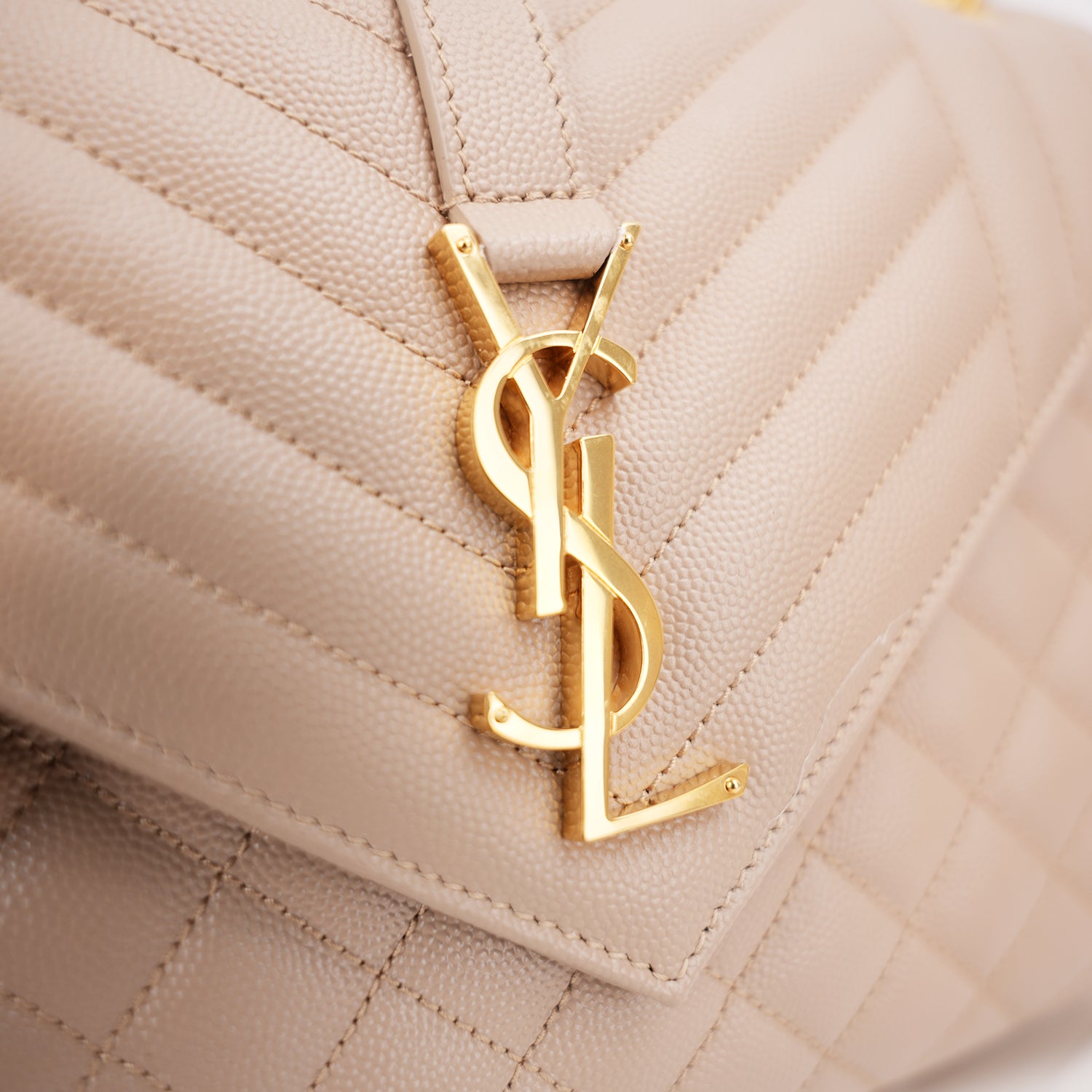 Saint Laurent Envelope Medium Chain Borsa Beige Quilted Leather with Cassandre Logo