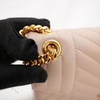 Saint Laurent Envelope Medium Chain Borsa Beige Quilted Leather with Cassandre Logo