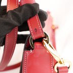 Valentino Garavani Ohval Borsa a Spalla Piccola in Pelle di Vitello Rossa con Logo V Dorato