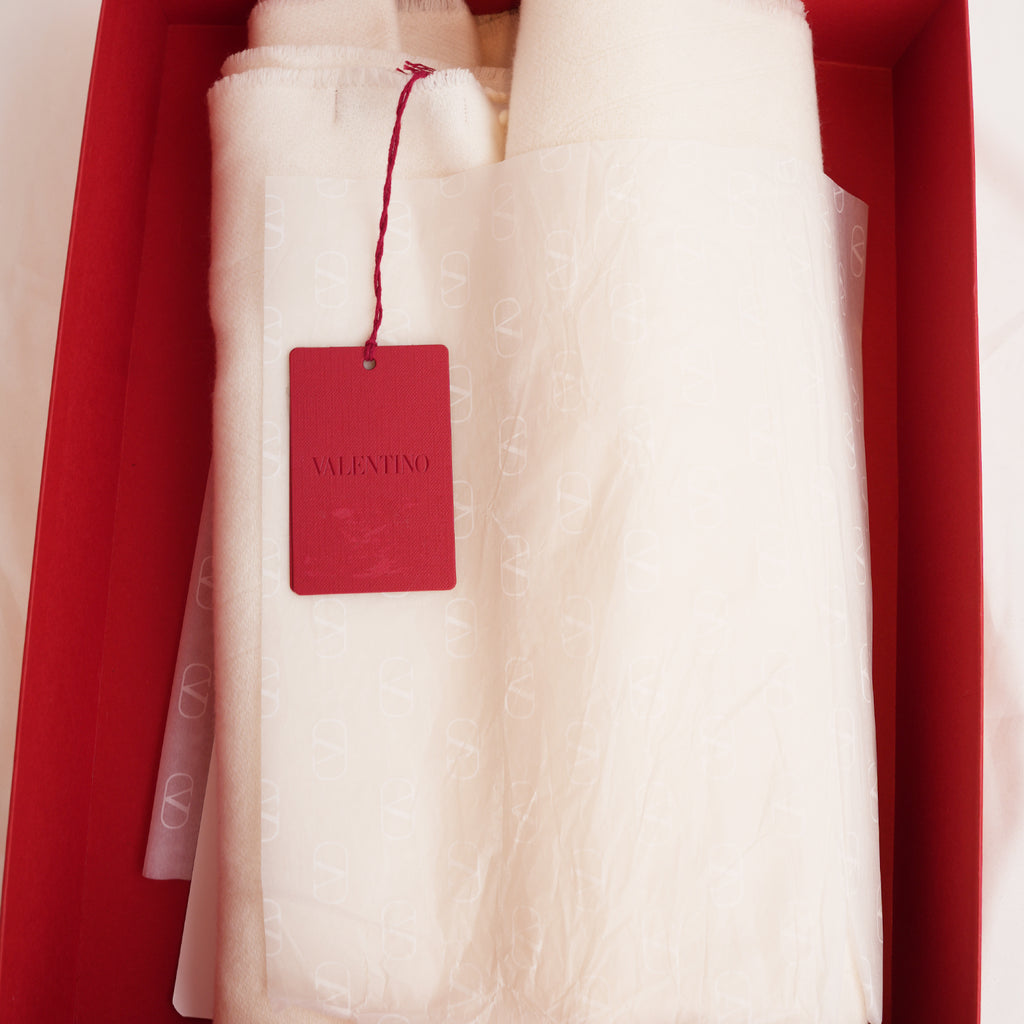 Valentino Garavani Sciarpa Bianca Elegante con Scatola Originale e Cartellino – Mai Utilizzata